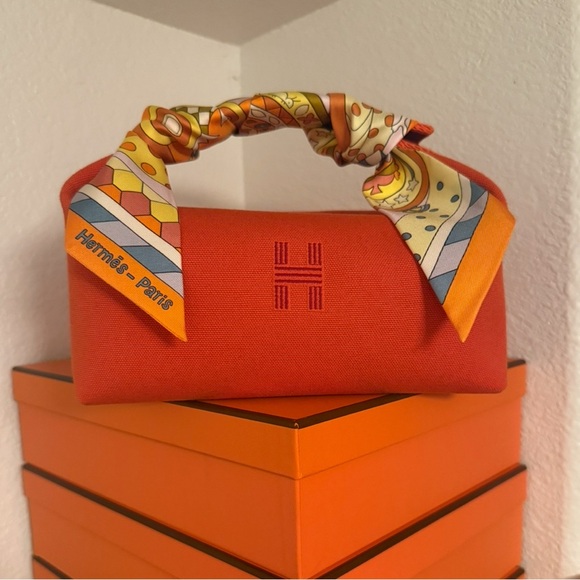 Hermes twilly